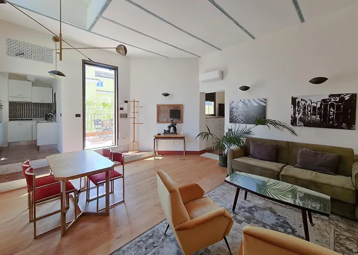 Cs Stylish Loft With Terrace Spanish Steps * Rzym